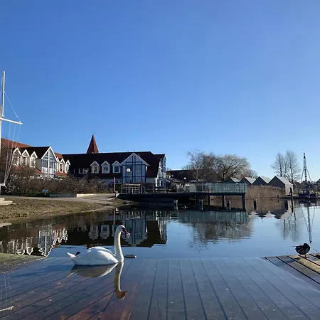 27 Strandnahe Marlyn * 레리크